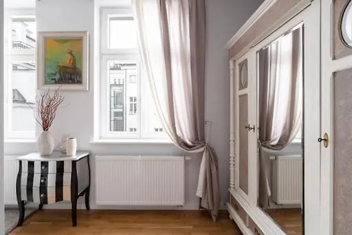 Klasyk Apartament Old Town Poznan Daire